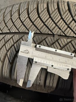 225/55R16 zimní - 7