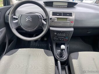 Citroen C4 1.4i 16v 65kw r.v.2009 5dv - 7