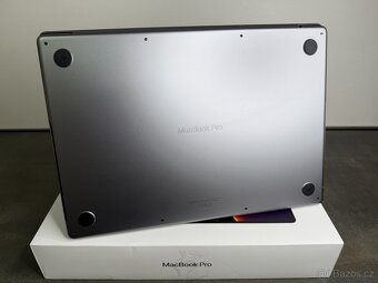 MacBook Pro 16'' 2021 / M1 Max / 32GB / 1TB SSD / Space Gr - 7