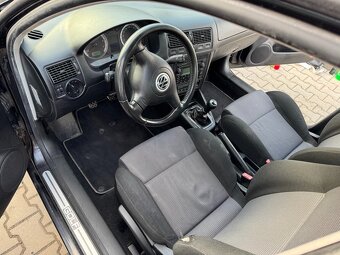 VW Golf IV - 7