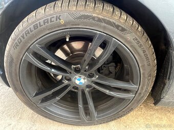 BMW 330d GT xDrive – 3.0D 190kW – TOP STAV + 2x ALU KOLA - 7