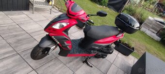Skútr 125 - 7