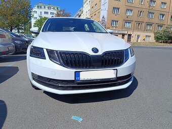 Octavia 3 Combi 1,6 TDI DSG Style Navi LED bila perlet 2017 - 7
