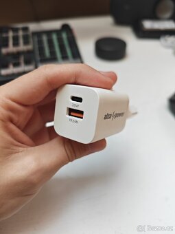 Nothing phone 1 8GB/256GB bílý + nabíječka - 7