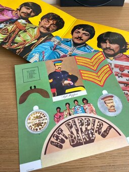 The Beatles – Sgt. Pepper's Lonely Hearts Club Band - 7