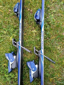 Sjezdové carvingové  lyže Fischer délka 158 - 7