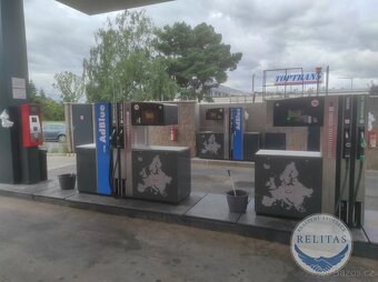 Prodej obchodních prostor 210 m² - 7