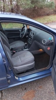 Ford Focus 1.6.tdi 80kw - 7