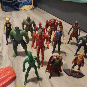 Marvel Avengers 31 figurek - 7