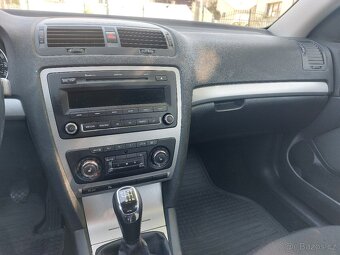 Škoda Octavia 2.0 TDi combi - 7