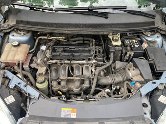 FORD FOCUS MK2 Hatchback 1.6 16V 74KW - 7
