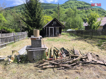 Prodej chaty se zahradou, 448 m², Malá Veleň - 7