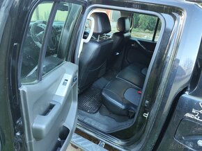 Prodam Nissan Navara, 2,5 DCI 126KW, manuál - 7