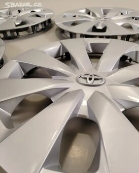 Originální poklice Toyota 15" - 7