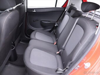 Hyundai i20 1,3 i 62kW Klimatizace CZ (2013) - 7