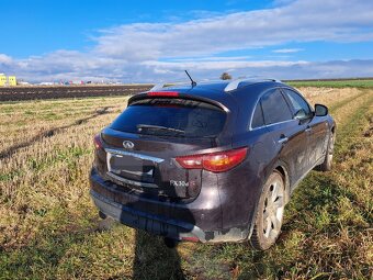 Infiniti fx30sd V9X - 7