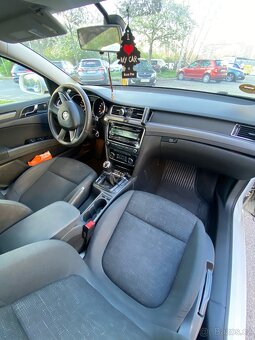 Škoda Superb - 7
