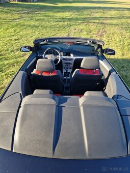 Opel Astra H TwinTop - Kabriolet - 7