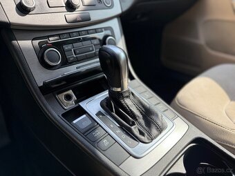 VW Passat b7 variant DSG 2.0 tdi - 7