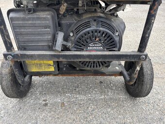 Elektrocentrala motorem Honda GX390, výkon 6 kW - 7