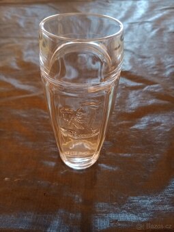 Prodám skleničky kozel a 2 tácky - 7