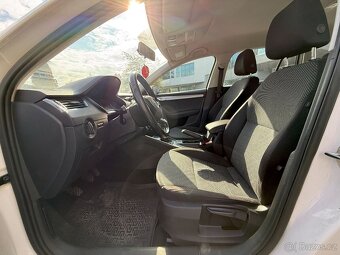 Pronájem auta - Škoda Octavia III Kombi - Uherské Hradiště - 7