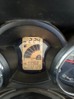 Yamaha YP400 Majesty - 7