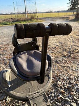 Sedátko ke kočárku - 7