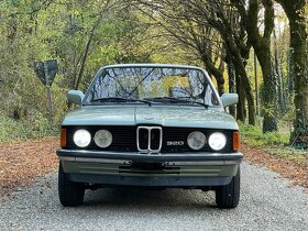 BMW 320/6 E21 - 7