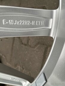 Audi RSQ8, Q8, nová zimní/ letní kola 22" zimní - 7