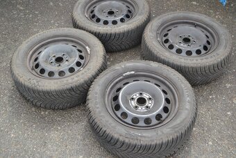 Š.Karoq, S.Ateca – Zánovní zimní komplet 215/60R16 - 7