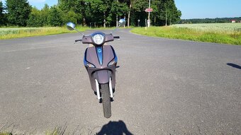 Piaggio Liberty 50 - možno jezdit bez řidičského průkazu - 7