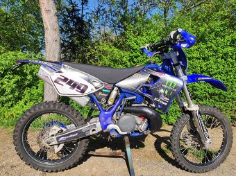 Yamaha YZ 250 - 7