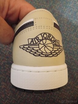 ORIGINÁLNÍ BOTY NIKE AIR JORDAN 1 LOW 44 - 7