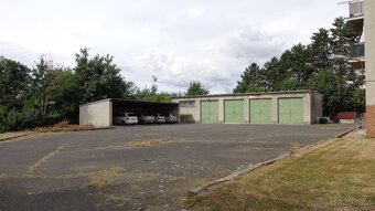 Bílovec, byt 3+1, garáž 33 m2, parkovací stání, zahrádka - 7