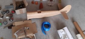 Různé díly na letadelka modely planky - 7