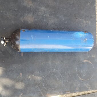 Prodám dvě ocelové tlakové lahve (nádrže) na CNG. - 7