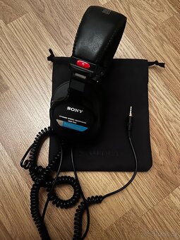 Mikrofon NT1-A, Sluchátka sony MDR-7506 - 7