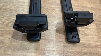 THULE WingBar Evo Černé - Seat Leon 5-dr. Hatchback 2020-> - 7