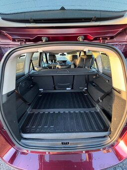 Renault Grand Scenic - BOSE edice - 1.6DCi 96kW 7míst. - 7