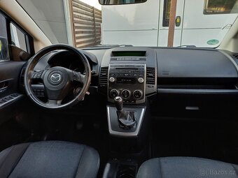 Naftová Mazda 5....7místné - 7