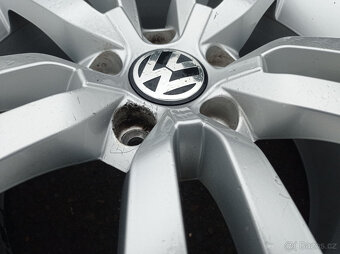 5x112 VW Tiguan 6,5Jx16 ET33 číslo alu 5N0601025AD - 7