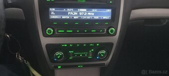 Skoda octavia 2 2.0 tdi nova STK klima xenony - 7