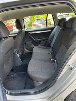 Škdoa Octavia 3 Combi 1.6 TDI 77kw 4x4 Klíma,R17,Tempomat - 7