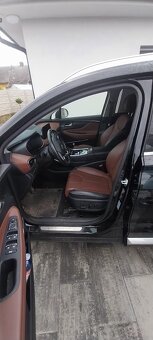 Hyundai Santa Fe 1.6 T-GDI HEV Style 4x4 – stylově, s grácií - 7
