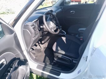 KIA SOUL 1.6 CVVT 91 kW, r.v. 2018 - TOP STAV - 7