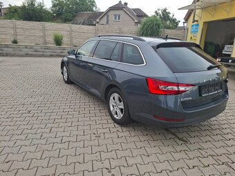 ŠKODA SUPERB 3 COMBI 2.0TDI/140KW - 7