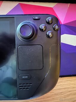 Steam deck OLED 1TB + dokovací stanice + cestovní pozdro - 7