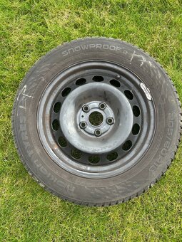 zimní pneumatiky 205/60R16 škoda octavia, plechová kola - 7