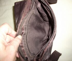 Crossbody KABELKA 26x27cm nastavitelná - 7